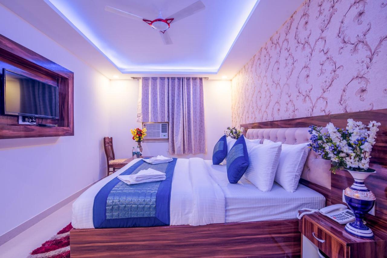 Hotel Festival Mahipalpur Delhi Airport - Near Delhi Aerocity 뉴델리 외부 사진